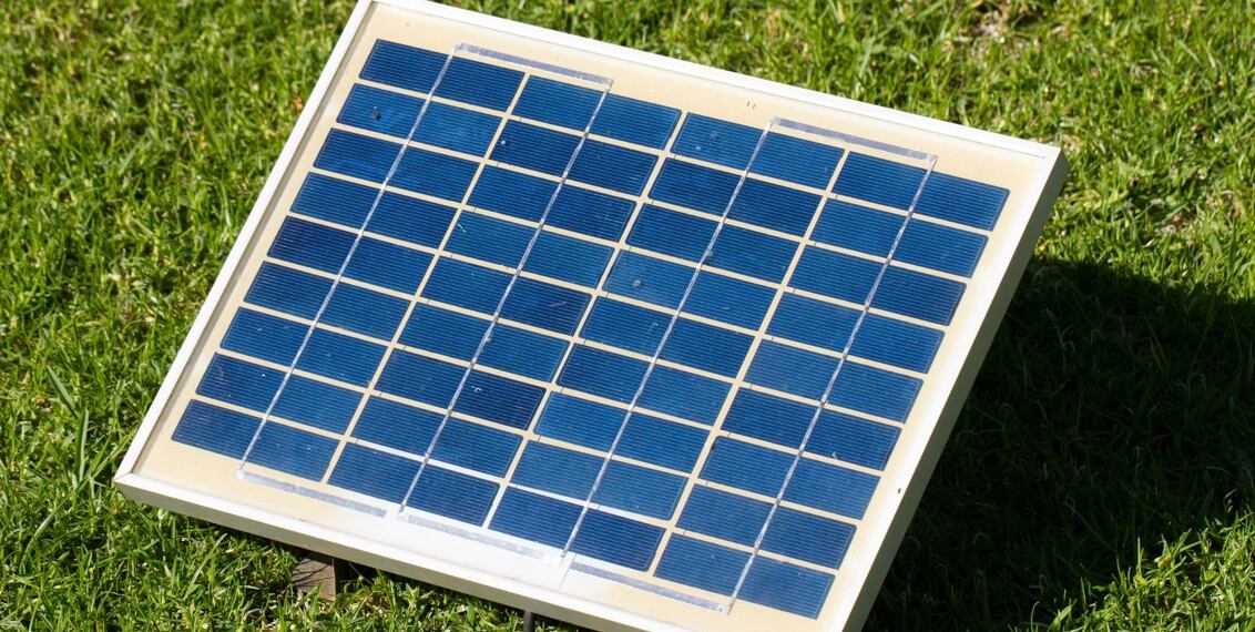 Solární panely jako zdroj napájení k ohradníkům