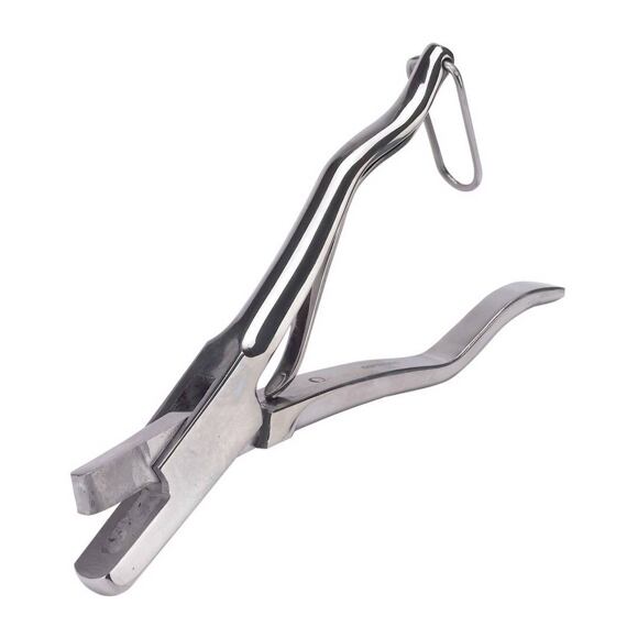 Vrubovací kleště tvaru jetele