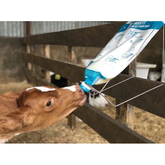 Držák na sáček na mlezivo