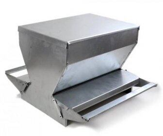 Nášlapné krmítko pro slepice oboustranné